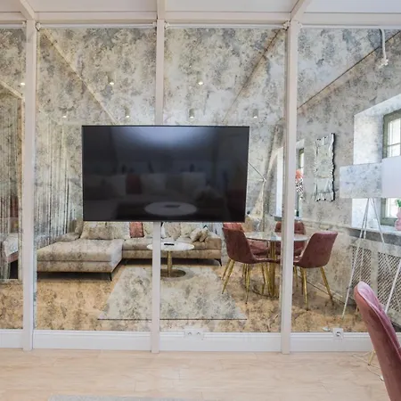 Magiczne Gniazdko Na Samym Rynku 브로츠와프