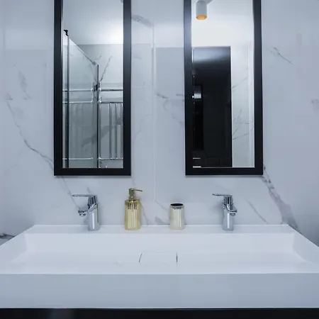 Magiczne Gniazdko Na Samym Rynku * ヴロツワフ