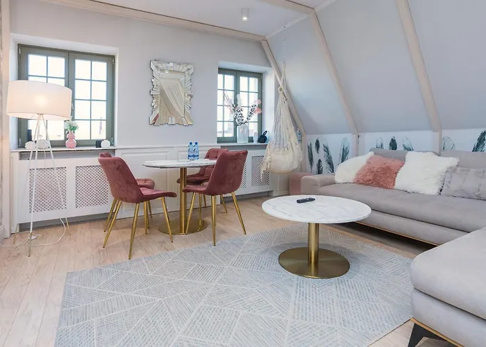 Апартаменты Magiczne Gniazdko Na Samym Rynku