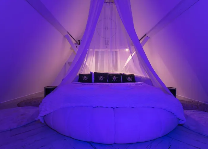 Magiczne Gniazdko Na Samym Rynku Апартаменты *